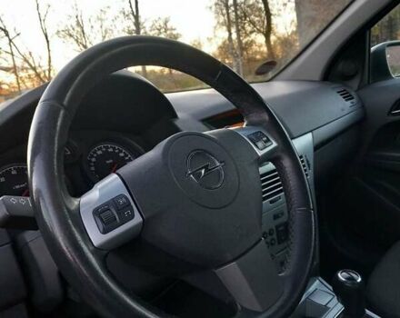 Опель Астра 2009 в Коломые на Automoto.ua Серый Опель Астра, объемом двигателя 1.4 л и пробегом 187 тыс. км за 4900 $, фото 12 на Automoto.ua