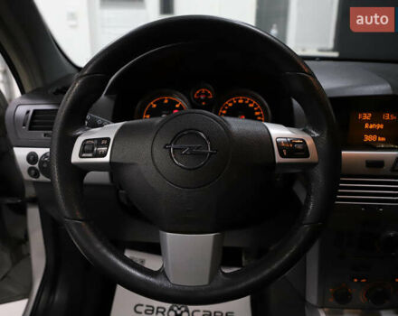 Серый Опель Астра, объемом двигателя 1.7 л и пробегом 144 тыс. км за 5900 $, фото 81 на Automoto.ua