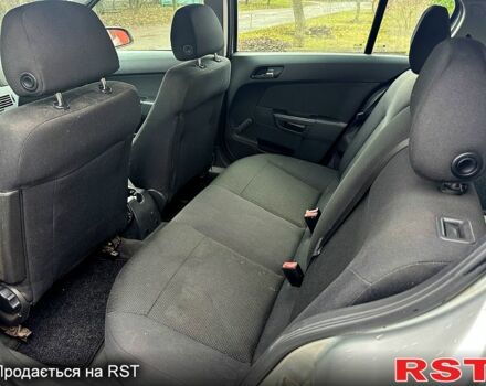 Серый Опель Астра, объемом двигателя 1.6 л и пробегом 250 тыс. км за 4199 $, фото 8 на Automoto.ua