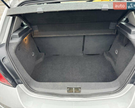 Серый Опель Астра, объемом двигателя 1.6 л и пробегом 51 тыс. км за 6900 $, фото 49 на Automoto.ua