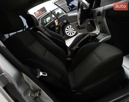 Серый Опель Астра, объемом двигателя 1.7 л и пробегом 144 тыс. км за 5900 $, фото 67 на Automoto.ua