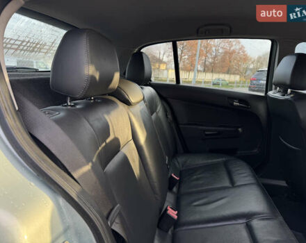 Серый Опель Астра, объемом двигателя 1.6 л и пробегом 240 тыс. км за 5500 $, фото 27 на Automoto.ua