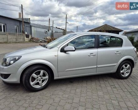 Опель Астра 2009 в Ковель на Automoto.ua Серый Опель Астра, объемом двигателя 1.6 л и пробегом 220 тыс. км за 5750 $, фото 15 на Automoto.ua