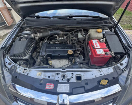 Сірий Опель Астра, об'ємом двигуна 1.36 л та пробігом 280 тис. км за 3900 $, фото 16 на Automoto.ua