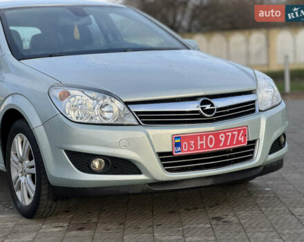 Серый Опель Астра, объемом двигателя 1.6 л и пробегом 240 тыс. км за 5500 $, фото 6 на Automoto.ua