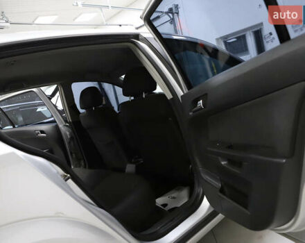 Серый Опель Астра, объемом двигателя 1.7 л и пробегом 144 тыс. км за 5900 $, фото 74 на Automoto.ua