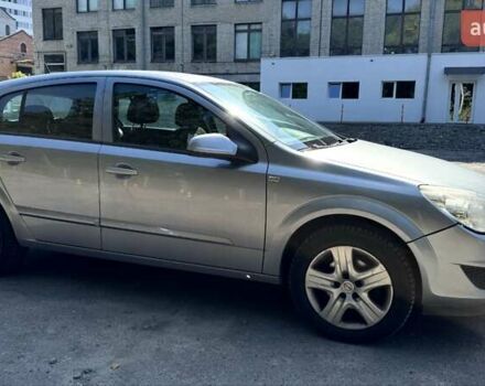 Серый Опель Астра, объемом двигателя 1.4 л и пробегом 190 тыс. км за 4700 $, фото 3 на Automoto.ua