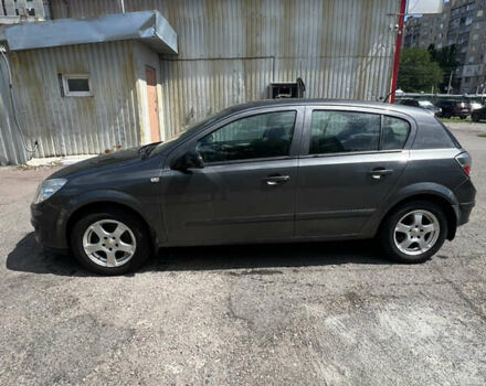 Серый Опель Астра, объемом двигателя 1.36 л и пробегом 191 тыс. км за 4200 $, фото 4 на Automoto.ua