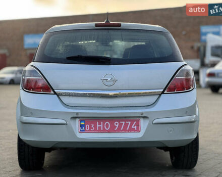 Серый Опель Астра, объемом двигателя 1.6 л и пробегом 240 тыс. км за 5500 $, фото 10 на Automoto.ua