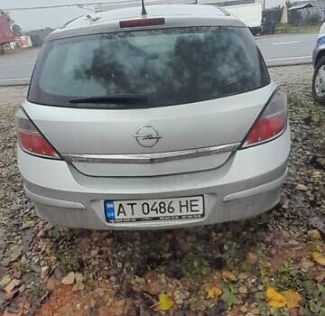 Серый Опель Астра, объемом двигателя 1.3 л и пробегом 194 тыс. км за 3800 $, фото 1 на Automoto.ua