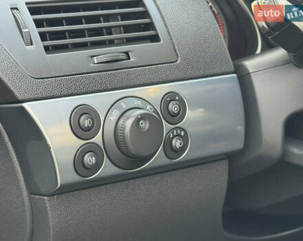 Серый Опель Астра, объемом двигателя 1.6 л и пробегом 240 тыс. км за 5500 $, фото 35 на Automoto.ua