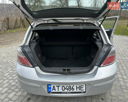 Серый Опель Астра, объемом двигателя 1.25 л и пробегом 194 тыс. км за 3700 $, фото 32 на Automoto.ua