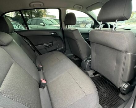 Серый Опель Астра, объемом двигателя 1.4 л и пробегом 229 тыс. км за 5500 $, фото 4 на Automoto.ua