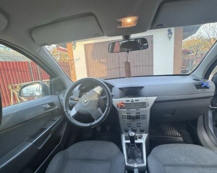 Сірий Опель Астра, об'ємом двигуна 1.4 л та пробігом 280 тис. км за 3600 $, фото 3 на Automoto.ua