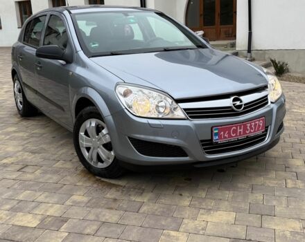 Серый Опель Астра, объемом двигателя 1.4 л и пробегом 205 тыс. км за 4400 $, фото 9 на Automoto.ua
