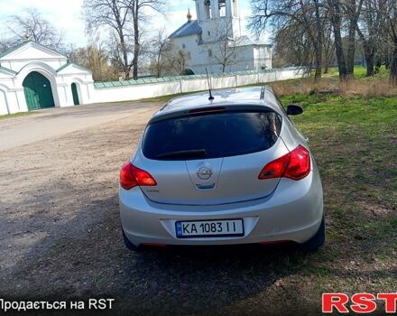 Серый Опель Астра, объемом двигателя 1.6 л и пробегом 198 тыс. км за 4999 $, фото 4 на Automoto.ua