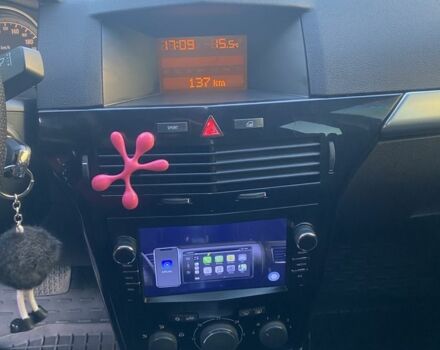 Серый Опель Астра, объемом двигателя 1.6 л и пробегом 263 тыс. км за 5500 $, фото 18 на Automoto.ua