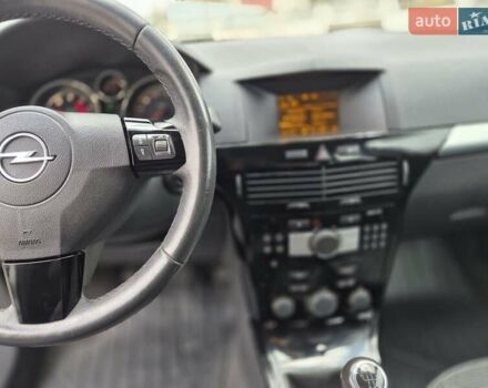 Опель Астра 2009 в Ковель на Automoto.ua Серый Опель Астра, объемом двигателя 1.6 л и пробегом 220 тыс. км за 5750 $, фото 54 на Automoto.ua