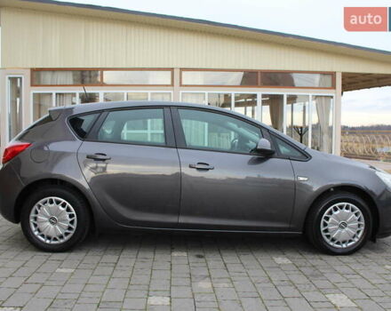 Серый Опель Астра, объемом двигателя 1.6 л и пробегом 193 тыс. км за 5890 $, фото 44 на Automoto.ua