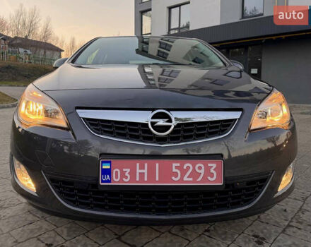 Сірий Опель Астра, об'ємом двигуна 1.6 л та пробігом 124 тис. км за 8800 $, фото 1 на Automoto.ua
