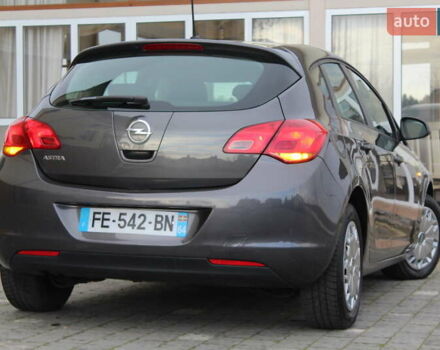 Серый Опель Астра, объемом двигателя 1.6 л и пробегом 193 тыс. км за 5890 $, фото 24 на Automoto.ua