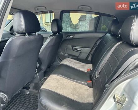 Серый Опель Астра, объемом двигателя 1.4 л и пробегом 178 тыс. км за 5500 $, фото 31 на Automoto.ua