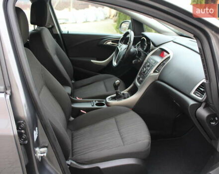 Серый Опель Астра, объемом двигателя 1.6 л и пробегом 193 тыс. км за 5890 $, фото 92 на Automoto.ua