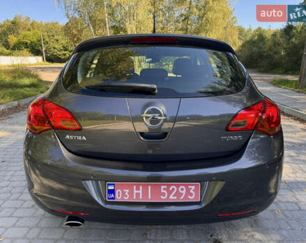 Серый Опель Астра, объемом двигателя 1.6 л и пробегом 124 тыс. км за 8900 $, фото 7 на Automoto.ua