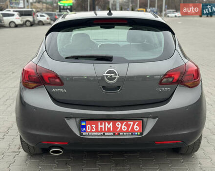 Сірий Опель Астра, об'ємом двигуна 1.6 л та пробігом 190 тис. км за 8200 $, фото 3 на Automoto.ua