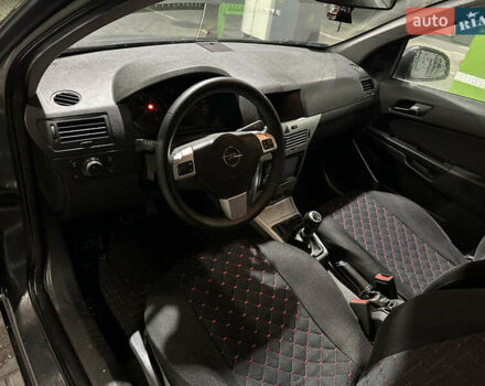 Серый Опель Астра, объемом двигателя 1.25 л и пробегом 303 тыс. км за 3500 $, фото 15 на Automoto.ua