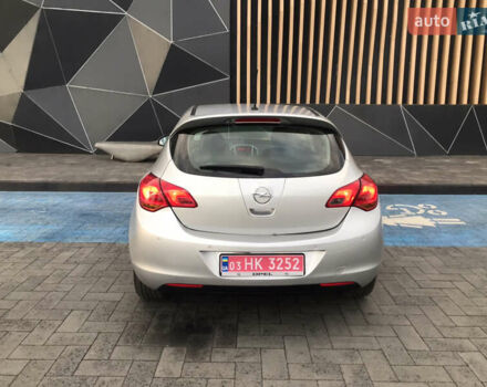 Сірий Опель Астра, об'ємом двигуна 1.6 л та пробігом 122 тис. км за 7850 $, фото 6 на Automoto.ua