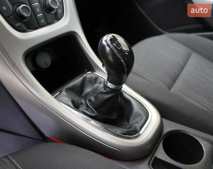 Серый Опель Астра, объемом двигателя 1.6 л и пробегом 193 тыс. км за 5890 $, фото 60 на Automoto.ua