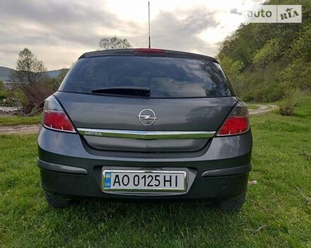 Опель Астра 2010 в Ужгороде на Automoto.ua Серый Опель Астра, объемом двигателя 1.4 л и пробегом 172 тыс. км за 5300 $, фото 11 на Automoto.ua