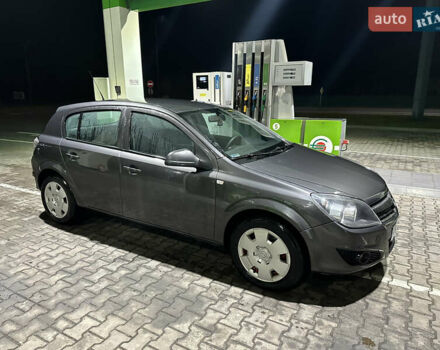 Серый Опель Астра, объемом двигателя 1.25 л и пробегом 303 тыс. км за 3500 $, фото 5 на Automoto.ua