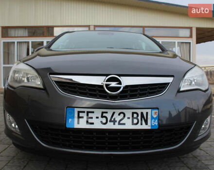 Серый Опель Астра, объемом двигателя 1.6 л и пробегом 193 тыс. км за 5890 $, фото 13 на Automoto.ua