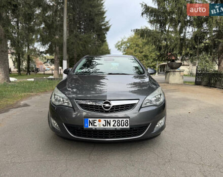 Серый Опель Астра, объемом двигателя 1.6 л и пробегом 187 тыс. км за 6900 $, фото 2 на Automoto.ua