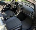 Серый Опель Астра, объемом двигателя 1.7 л и пробегом 253 тыс. км за 6620 $, фото 7 на Automoto.ua