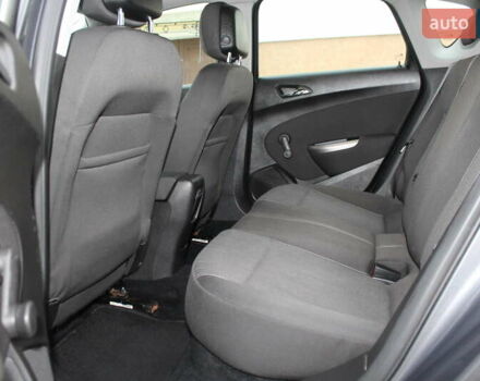 Серый Опель Астра, объемом двигателя 1.6 л и пробегом 193 тыс. км за 5890 $, фото 75 на Automoto.ua