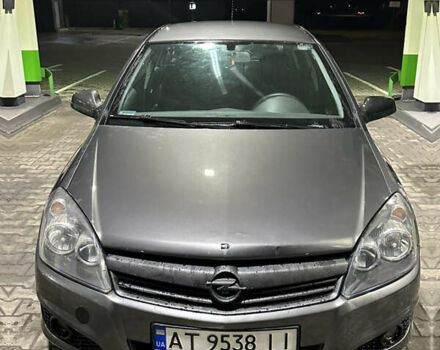 Серый Опель Астра, объемом двигателя 1.25 л и пробегом 303 тыс. км за 3500 $, фото 3 на Automoto.ua