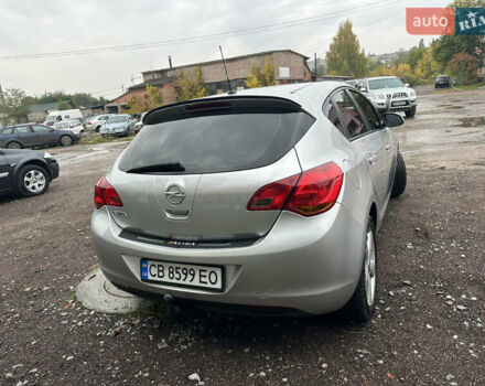 Серый Опель Астра, объемом двигателя 1.6 л и пробегом 245 тыс. км за 6600 $, фото 9 на Automoto.ua