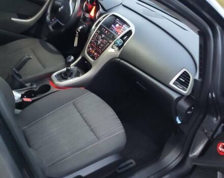 Серый Опель Астра, объемом двигателя 1.69 л и пробегом 258 тыс. км за 7300 $, фото 14 на Automoto.ua