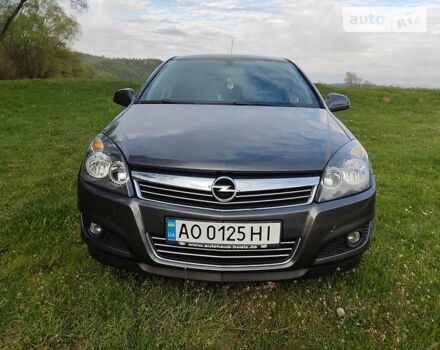Опель Астра 2010 в Ужгороде на Automoto.ua Серый Опель Астра, объемом двигателя 1.4 л и пробегом 172 тыс. км за 5300 $, фото 3 на Automoto.ua