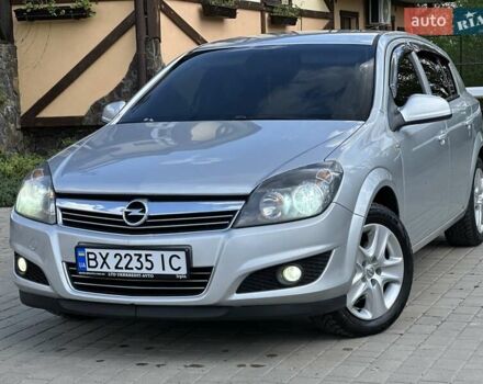 Серый Опель Астра, объемом двигателя 1.4 л и пробегом 178 тыс. км за 5500 $, фото 19 на Automoto.ua