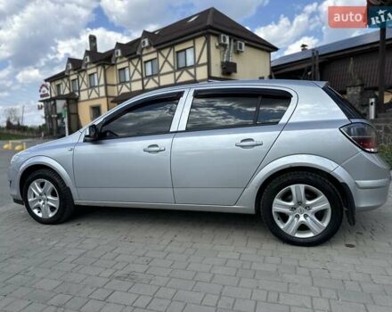 Серый Опель Астра, объемом двигателя 1.4 л и пробегом 178 тыс. км за 5500 $, фото 17 на Automoto.ua