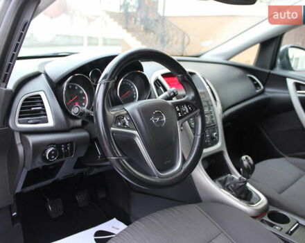 Серый Опель Астра, объемом двигателя 1.6 л и пробегом 193 тыс. км за 5890 $, фото 53 на Automoto.ua