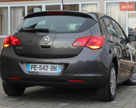 Серый Опель Астра, объемом двигателя 1.6 л и пробегом 193 тыс. км за 5890 $, фото 23 на Automoto.ua