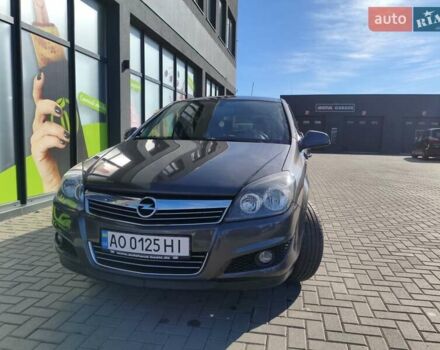 Опель Астра 2010 в Ужгороде на Automoto.ua Серый Опель Астра, объемом двигателя 1.4 л и пробегом 172 тыс. км за 5300 $, фото 24 на Automoto.ua