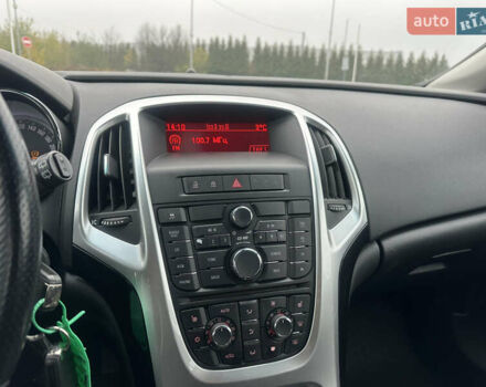 Опель Астра 2010 в Житомире на Automoto.ua Серый Опель Астра, объемом двигателя 1.7 л и пробегом 250 тыс. км за 7350 $, фото 25 на Automoto.ua