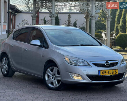 Сірий Опель Астра, об'ємом двигуна 1.4 л та пробігом 239 тис. км за 5999 $, фото 17 на Automoto.ua