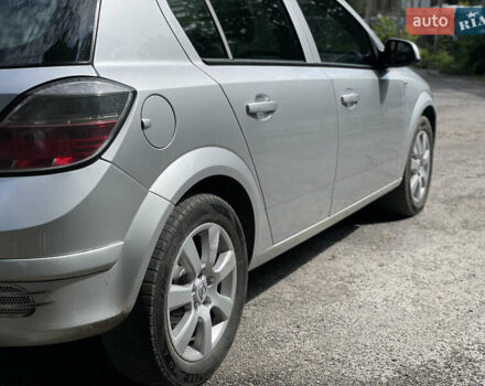 Сірий Опель Астра, об'ємом двигуна 1.6 л та пробігом 148 тис. км за 6450 $, фото 5 на Automoto.ua